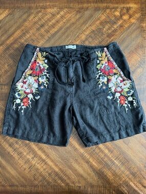 Johnny Was JW Los Angeles Beatriz Black Linen Embroidered Shorts Pockets Small